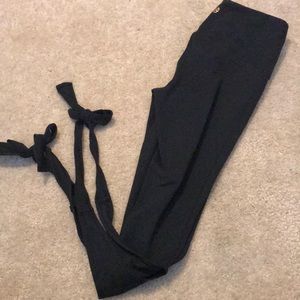 Bow ankle leggings